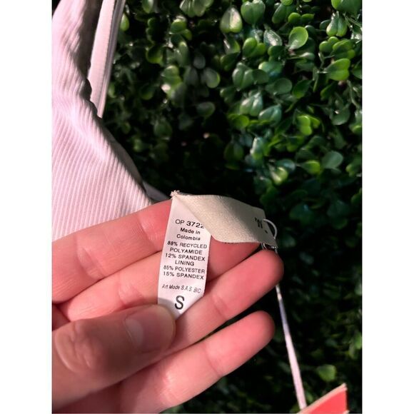 Maaji NWT Swimsuit Reversible Top Size Small White - Picture 3 of 5